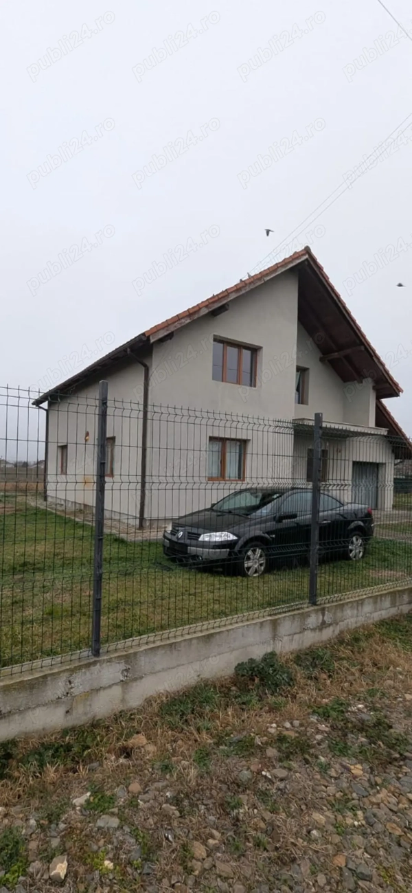 Vand Vila la 15 km de Timisoara in Sanmihaiul German