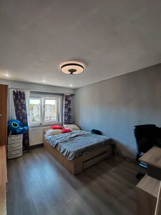 Apartament 2 camere Baia Sprie, decomandat, zona lidl, vedere panoramica — fotografia 3
