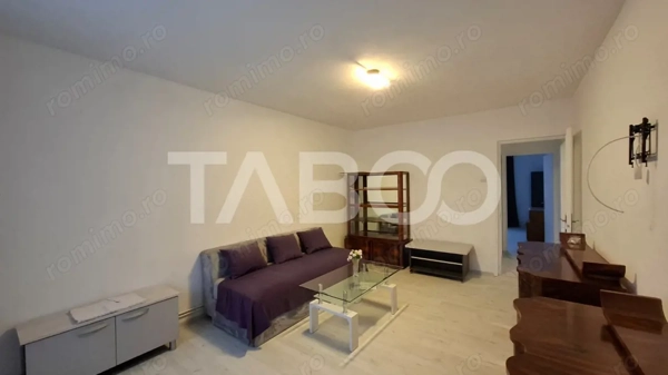 Apartament 2 camere de inchiriat 45 mp zona Vasile Aaron — fotografia 1