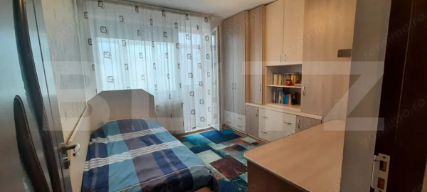 Apartament cu 4 camere, 80 mp, zona Micro 15 Satu Mare — fotografia 3