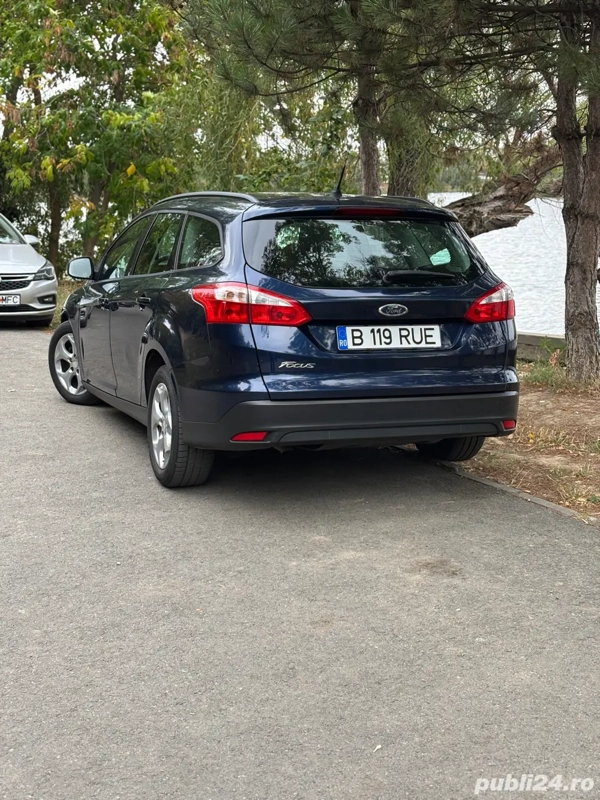 FORD Focus 2012 — imagine 3