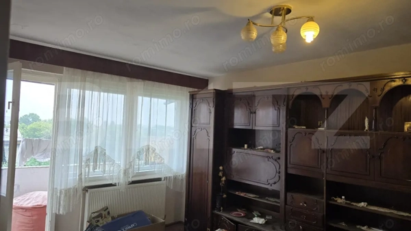 Apartament de vanzare, cu 2 camere, 46 mp, zona Micro 14 — fotografia 1