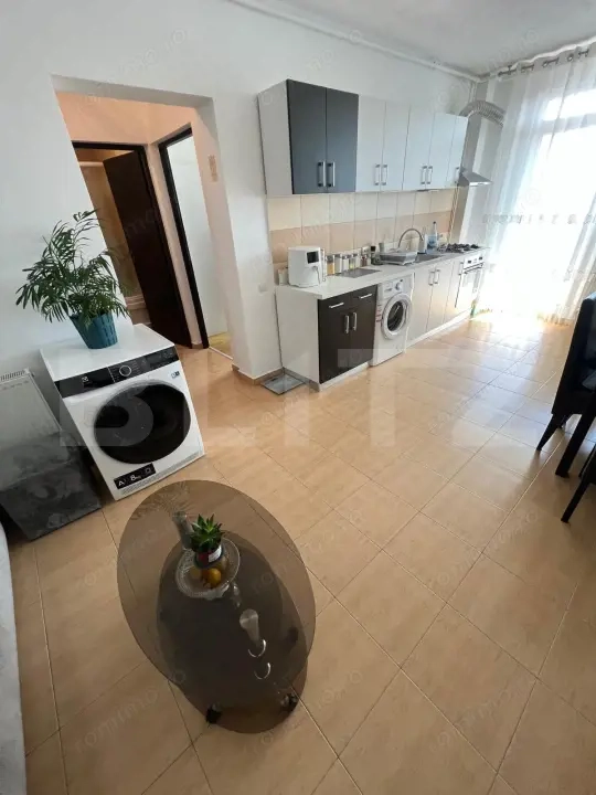 Apartament cu 2 camere, 46 mp - in Subcetate — fotografia 1