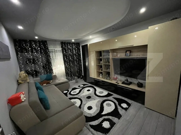 Apartament 2 camere, 40 mp utili, etaj 4 – zona M9, izolat complet — fotografia 3