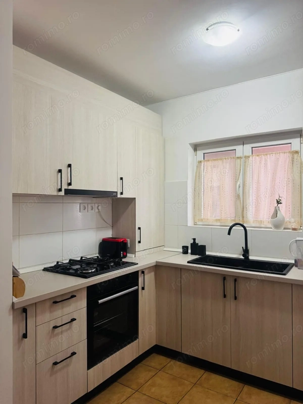 Apartament cu 2 camere, 63 mp, cu loc de parcare in Subcetate — fotografia 3