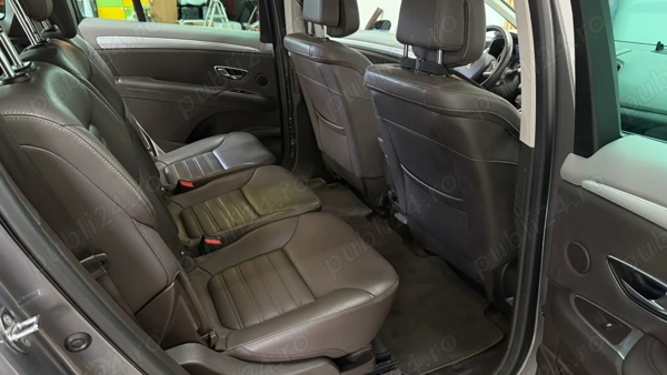 RENAULT Espace 2015 — imagine 11