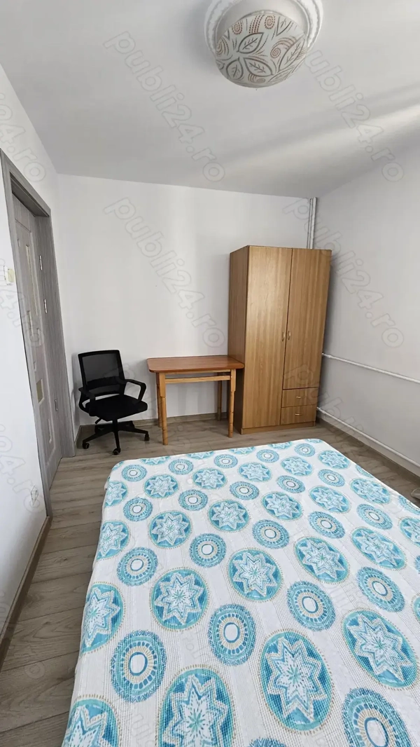 Persoană fizică, ofertă de inchiriere Apartament Podu Roș — fotografia 3