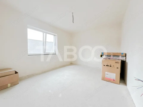 Apartament cu 3 camere bloc nou de vanzare in Centru — fotografia 3