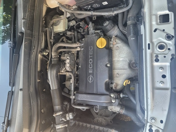 OPEL Astra 2005 — imagine 3