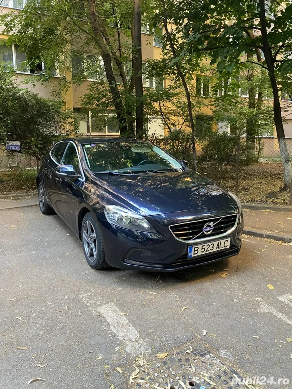 VOLVO V40 2016 — imagine 5