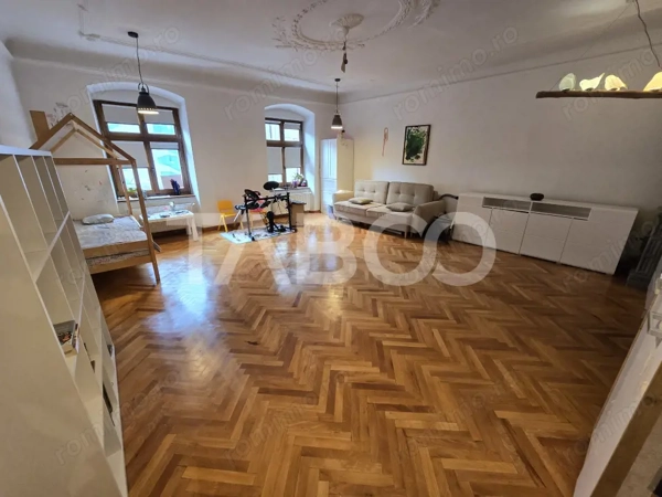 Apartament decomandat de vanzare cu pivnita in Centrul Istoric Sibiu — fotografia 2