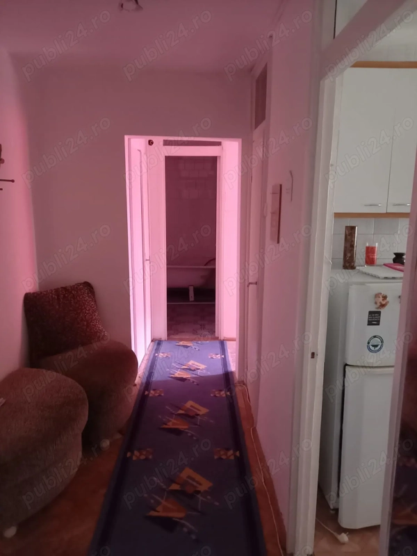 Închiriez apartament 2 camere - zona Complex Studențesc — fotografia 3