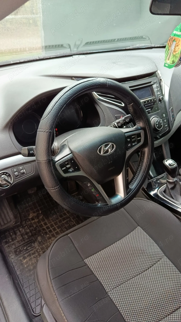 Hyundai i40, benzina