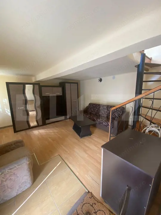 Apartament 3 camere cu curte, în centru Blaj — fotografia 1