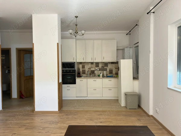 Vand apartament 3 camere, curte + 2 parcari Floresti, Cluj — fotografia 1