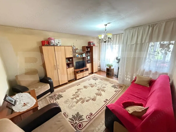 Apartament 3 camere, 83 mp, zona 1 Mai — fotografia 1