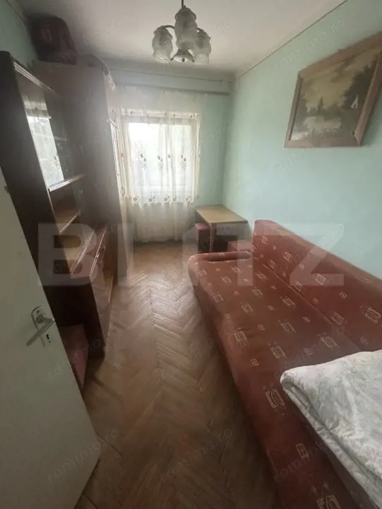Apartament decomandat cu 3 camere, 60 mp, Micro 17 — fotografia 3