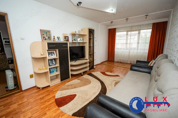 ID 3626 EXCLUSIVITATE Apartament 3 camere Strada 1848 — fotografia 1