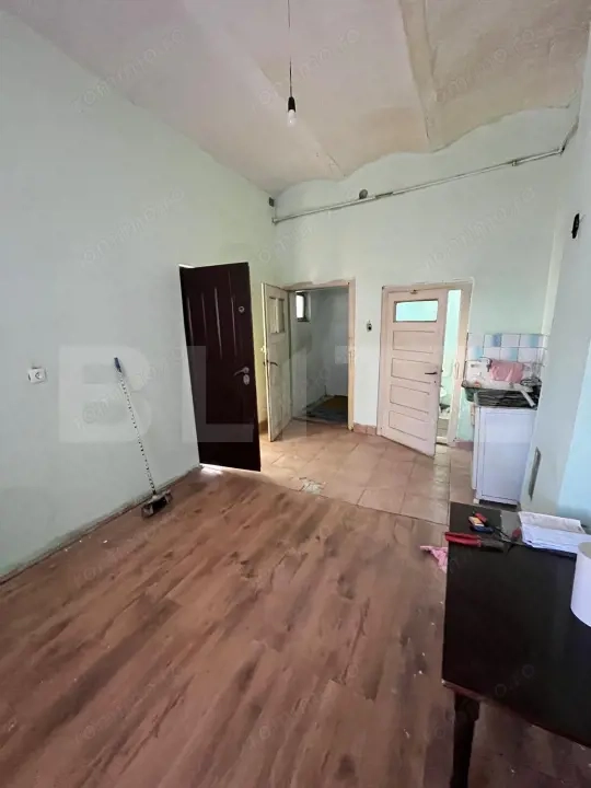 Oportunitate INVESTIȚIE: 2 Garsoniere în Centrul Istoric — fotografia 1