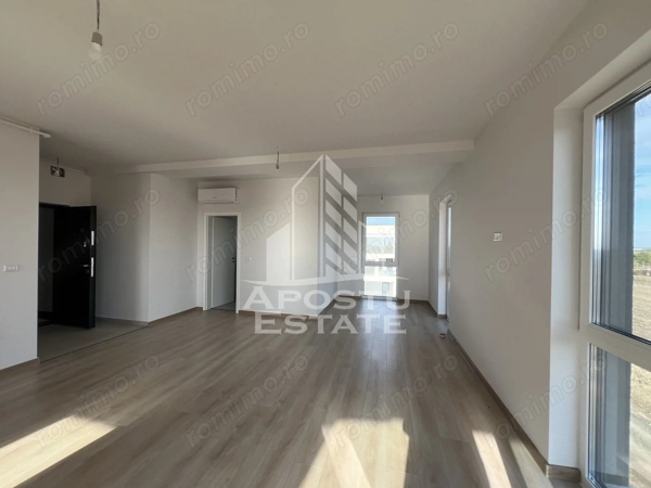 Apartament 2 camere, modern în zona Torontalului cu terasă spatioasa — fotografia 1