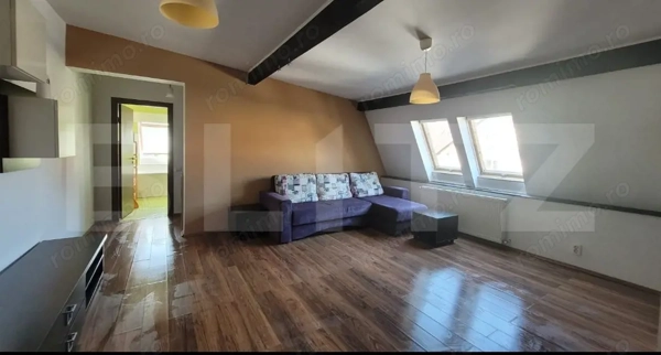 Apartament cu 2 camere, semidecomandat, etaj 3/3, cu parcare, zona Muzeul Apei — fotografia 1