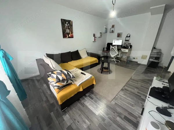 Apartament de 4 camere, 86 mp utili, parter – Găești, complet finisat și utilat — fotografia 2