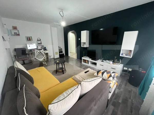 Apartament de 4 camere, 86 mp utili, parter – Găești, complet finisat și utilat — fotografia 3