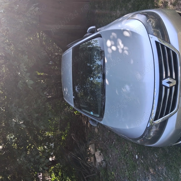 RENAULT Latitude 2011 — imagine 4