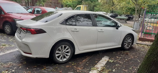 TOYOTA Corolla 2023 — imagine 3