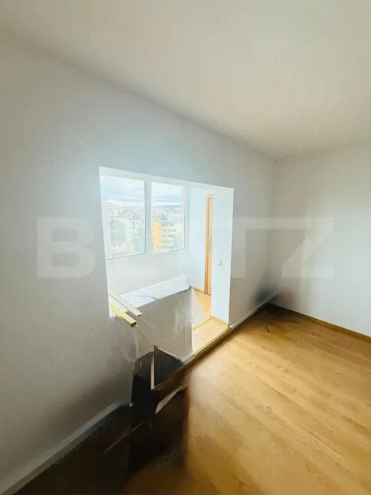 Apartament 3 camere - 99 mp , zona Spitalul Judetean — fotografia 3