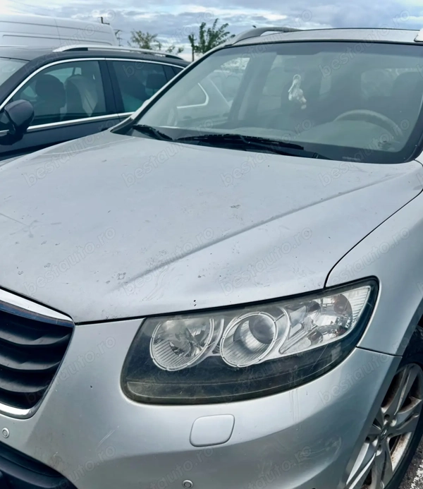 HYUNDAI Santa Fe 2011 — imagine 3