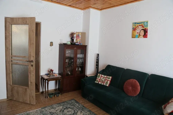 4 camere in Busteni la racoarea padurii — fotografia 1