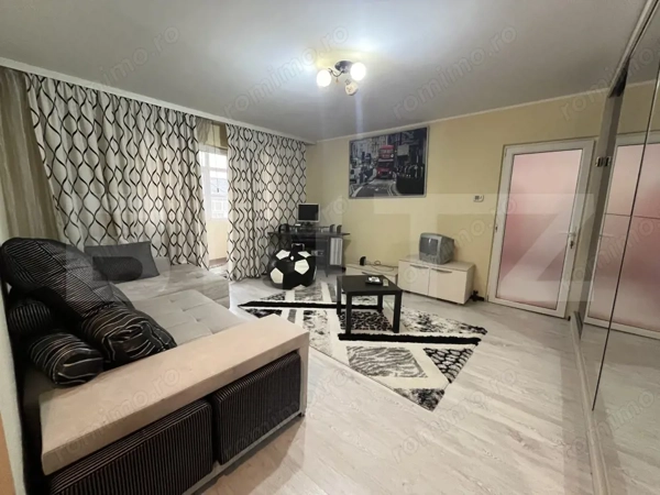 Apartament 2 camere, 48 mp utili, zona Micro 11 — fotografia 3