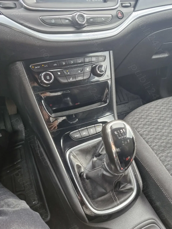 OPEL Astra 2016 — imagine 9