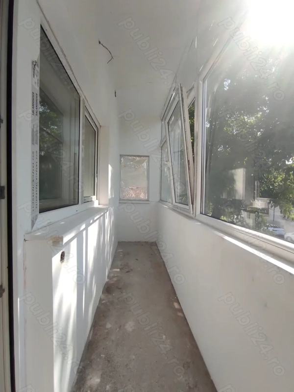 Apartament 4 camere bloc interbelic solid (1936), etaj 1 Hala Traian, Ideal Investitie Cabinet — fotografia 3