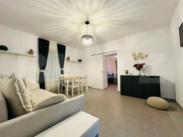Apartament cu 2 camere renovat, in vila - Ultracentral — fotografia 1