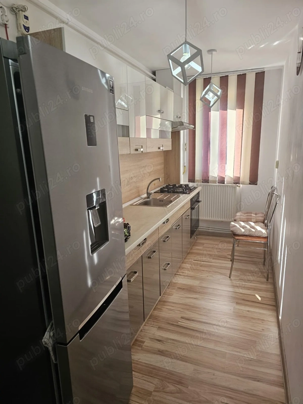 Vând apartament cu 2 camere plus balcon — fotografia 1
