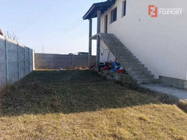Apartament cu 3 camere 72 mp cu gradina 100 mp in Giroc - V2809 — fotografia 1
