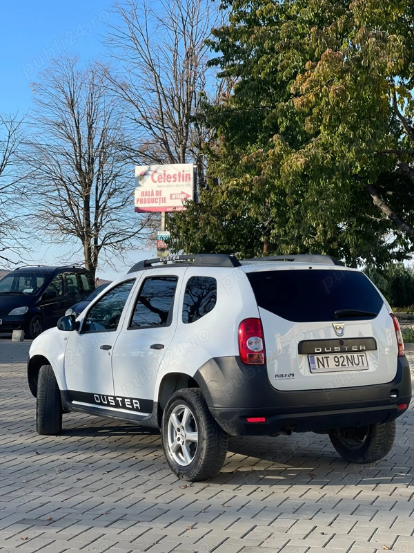 DACIA Duster