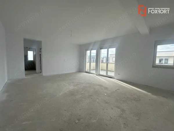 Apartament cu 2 camere, decomandat + terasa de 41 mp, in zona Aradului — fotografia 1