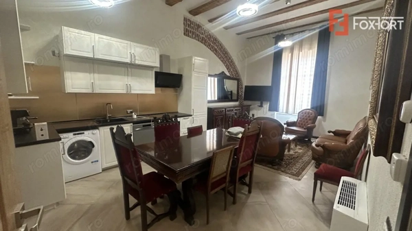 Apartament cu 2 camere de inchiriat, in Centrul orasului — fotografia 1