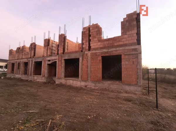 COMISION 0 % Apartament cu 4 camere si gradina 50 mp in Timisoara, zona Plopi — fotografia 3