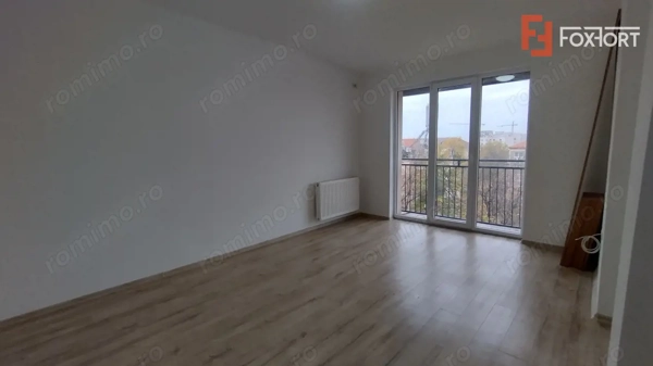 Apartament 3 camere la mansarda - 75mp utili, Zona Aradului — fotografia 1