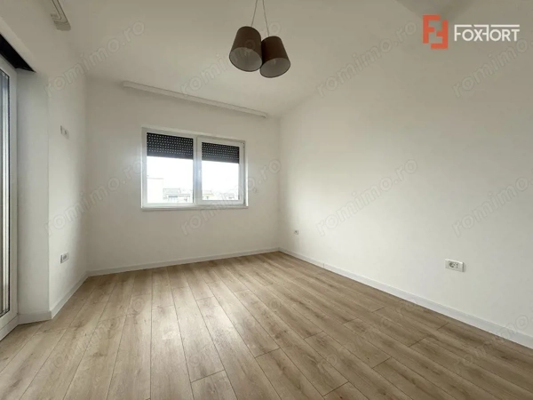 Apartament cu 3 camere, terasa 42 mp in Dumbravita — fotografia 3