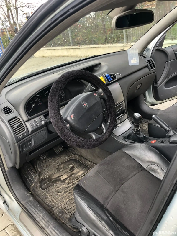 RENAULT Laguna 2002 — imagine 4