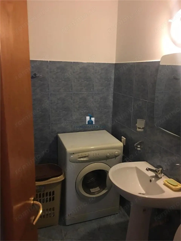Inchiriere Apartament 3 Camere Semidecomandat Luica-Izvorul Oltului — fotografia 3