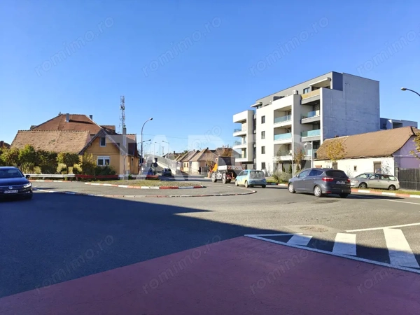 Penthouse 3 camere de inchiriat - 87 mp utili - disponibil imediat — fotografia 1
