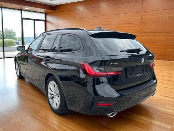 BMW 3 Series 2022 — imagine 4