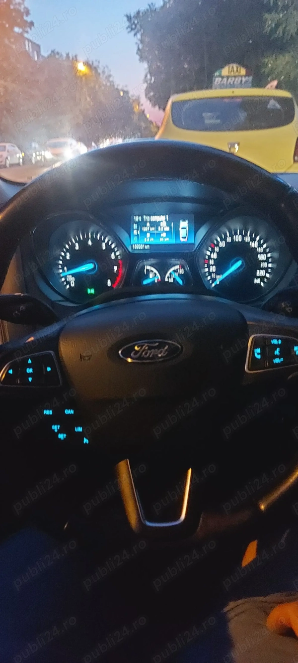 FORD Focus 2019 — imagine 9