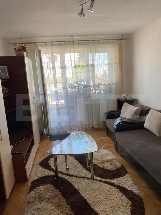 Apartament spațios 3 camere, 93 mp, etaj 3 – zona Strada Botizului — fotografia 1